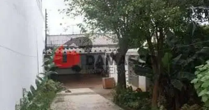 Casa à venda na Rua Guaporé, 663, Santa Maria, São Caetano do Sul