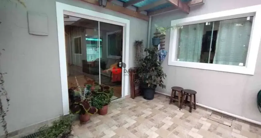 Casa com 2 quartos à venda na Rua Tibagi, 638, Santa Maria, São Caetano do Sul