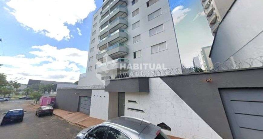 Apartamento com 3 quartos para alugar no Santa Maria, Uberlândia 