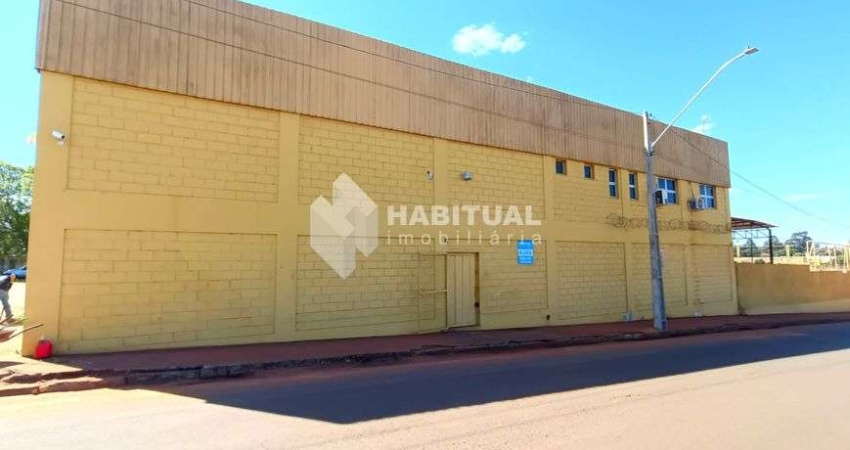 Barracão / Galpão / Depósito para alugar no Custódio Pereira, Uberlândia 