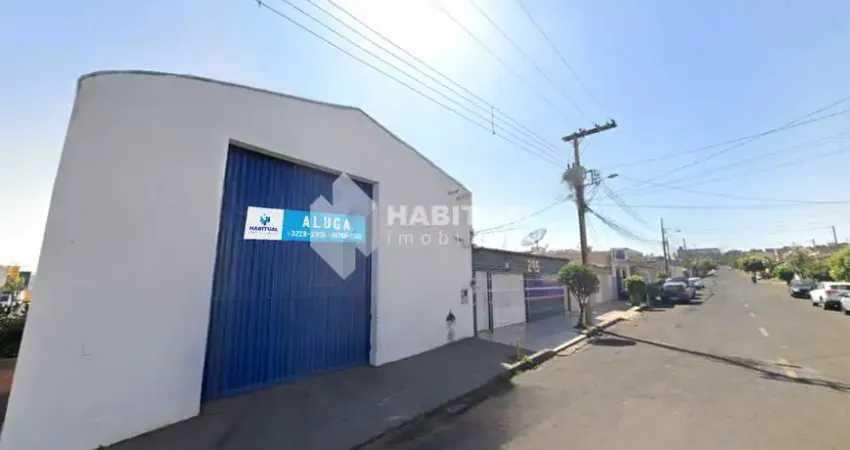 Barracão / Galpão / Depósito com 2 salas para alugar na Nossa Senhora das Graças, Uberlândia 