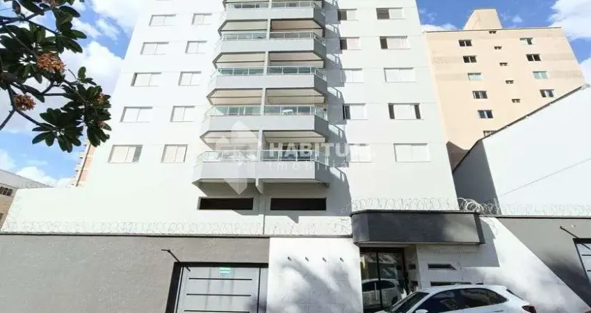 Apartamento com 3 quartos para alugar em Saraiva, Uberlândia