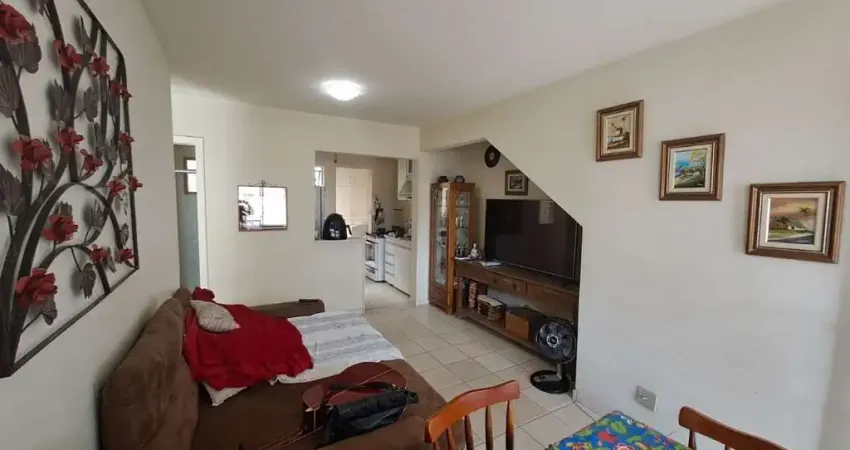 Casa com 2 quartos à venda no Cabral, Contagem 