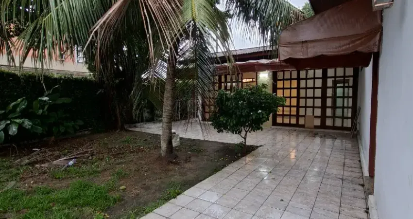 Cond. uirapuru - av. recife - condomínio fechado - r$ 5.000,00