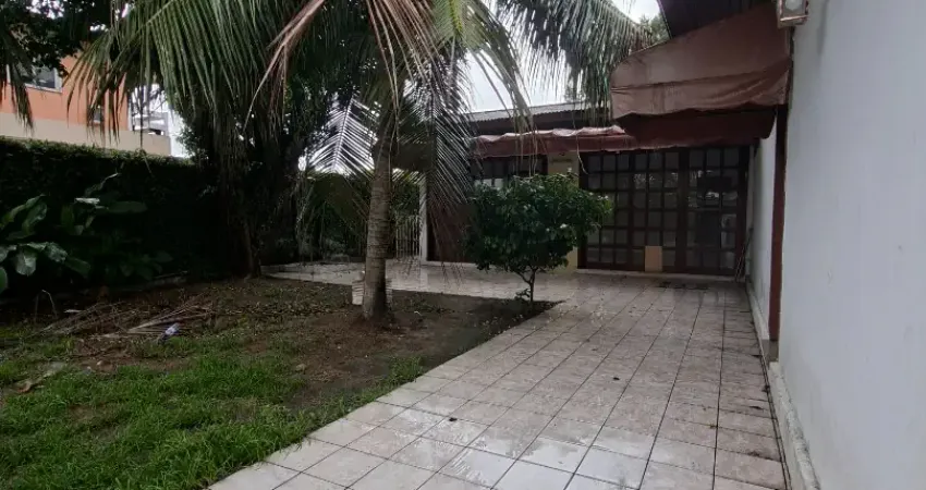 Cond. Uirapuru na Av. Recife - Ótima Localização - 05qts - R$ 5.000,00