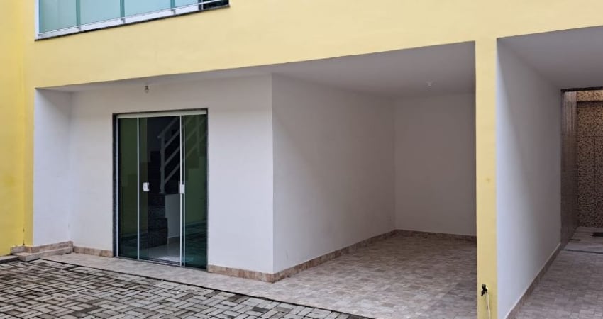 MARAVILHOSA CASA DUPLEX DE CONDOMÍNIO EM  CAMPO GRANDE