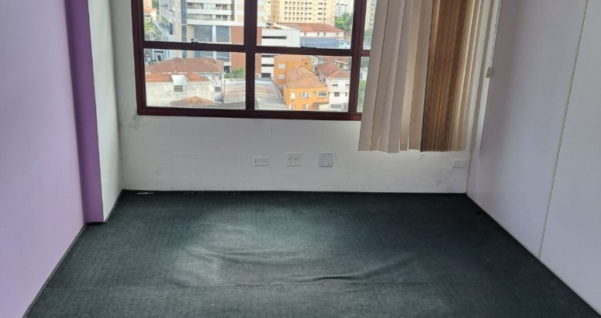 Sala Comercial em Santos a venda.