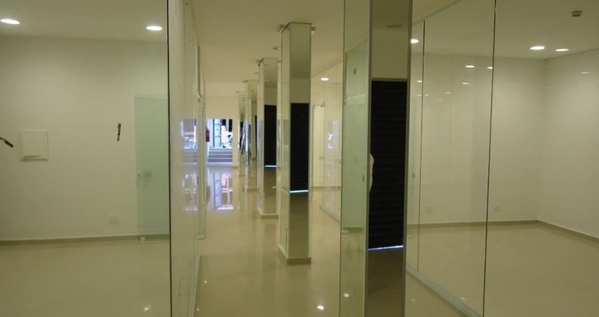 Sé Centro SP Loja 239,59 m² próximo ao metrô Sé e Liberdade