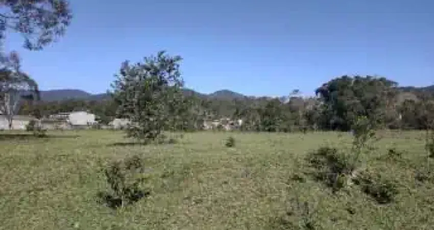 Grande área 52.800 m² na Rodovia Oswaldo Cruz excelente oportunidade!