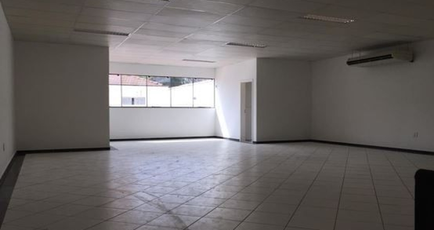 Tatuapé prédio comercial AC 450m² próximo ao metrô Carrão ar condicionado