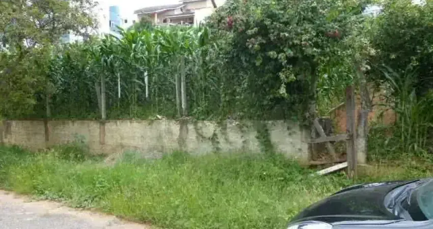 Bragança paulista terreno de 450 m² em frente ao lago de taboão