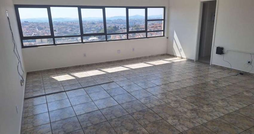 Sala comercial com 1 sala para alugar na Rua Coronel João Leme, 460, 58, Centro, Bragança Paulista