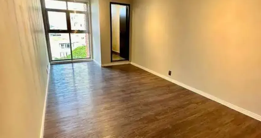 Sala comercial para alugar na Praça Raul Leme, 65, Centro, Bragança Paulista