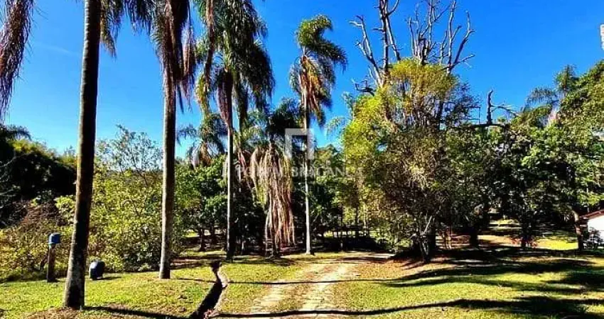 Chácara / sítio com 4 quartos à venda na Estrada João Hermenegildo, 1, Zona Rural, Vargem