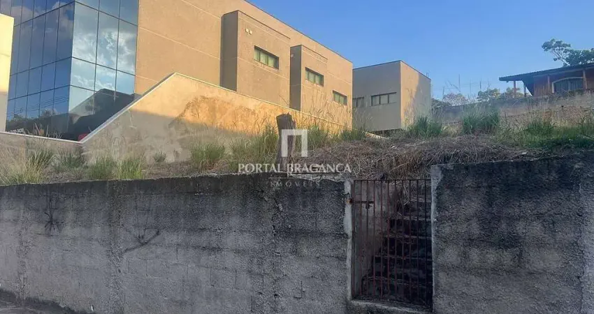 Terreno à venda na Alameda Professor Lucas Nogueira Garcez, 887, Cidade Satélite, Atibaia