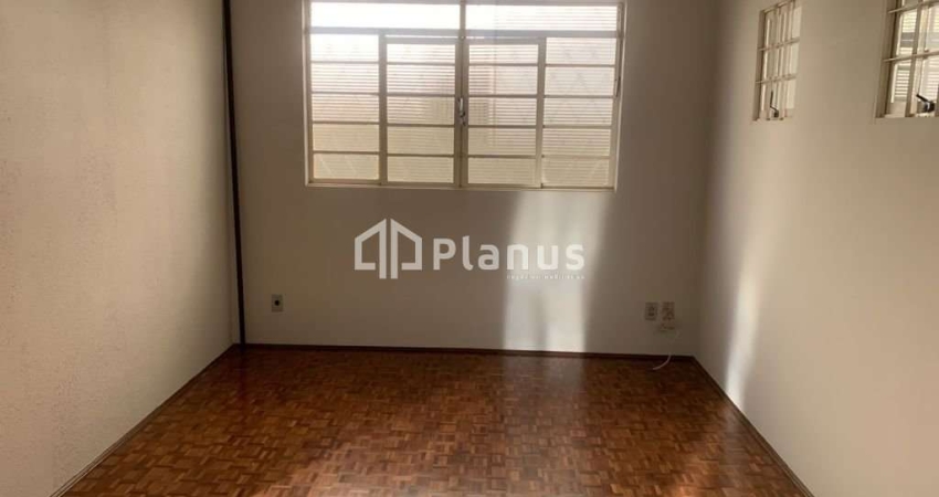 Casa com 3 quartos à venda na Vila Silva Pinto, Bauru 