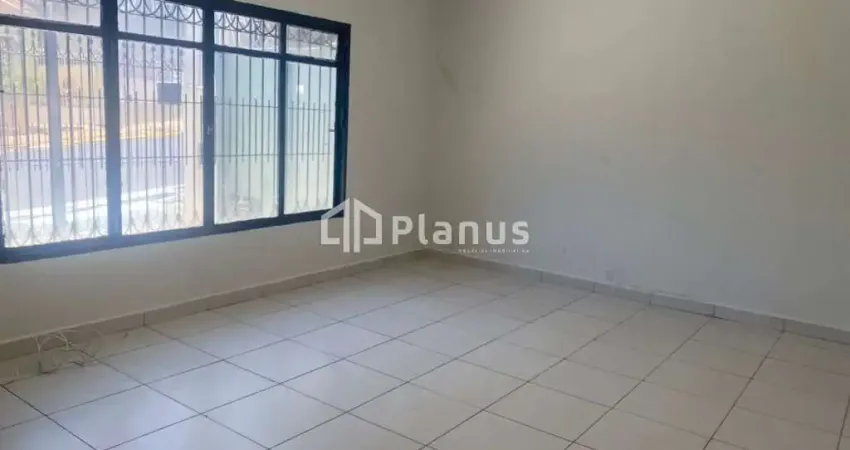 Casa com 3 quartos para alugar na Vila Altinópolis, Bauru