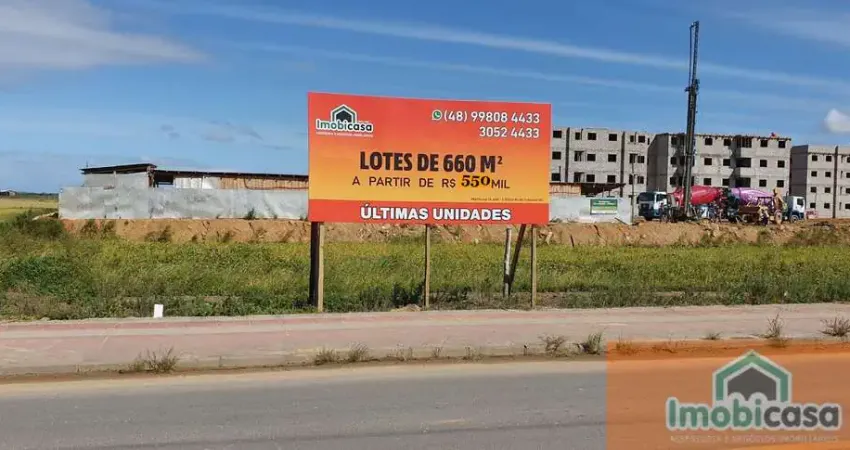 Casa comercial à venda na Rua Sílvio Burigo, 800, Monte Castelo, Tubarão
