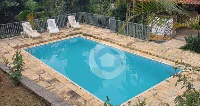 Chácara com 3 dormitórios à venda, 5400 m² por R$ 750.000 - Condomínio Villagio Fazendão - São José dos Campos/SP
