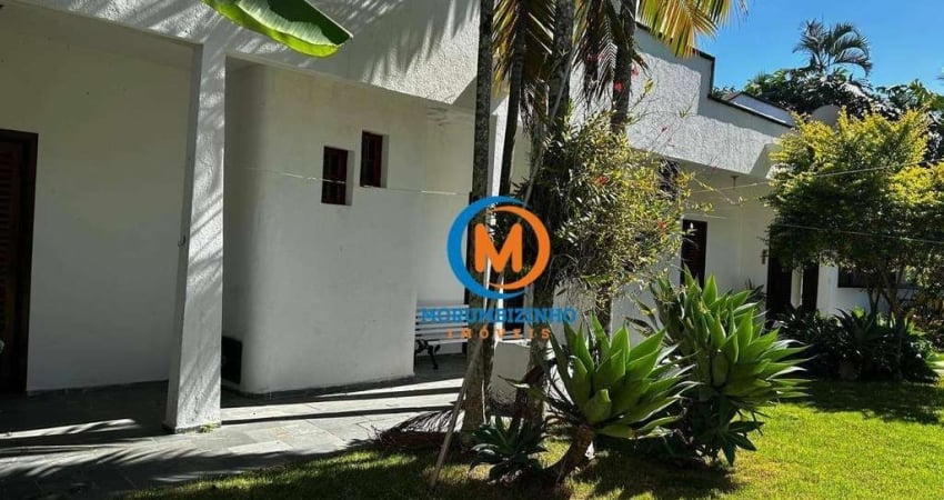 Casa com 2 dormitórios para alugar, 100 m² por R$ 3.900,00/mês - Caputera - Arujá/SP