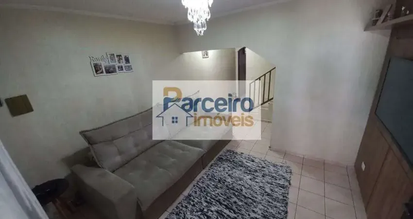Sobrado com 3 dormitórios à venda, 110 m² por R$ 670.000,00 - São Mateus - São Paulo/SP