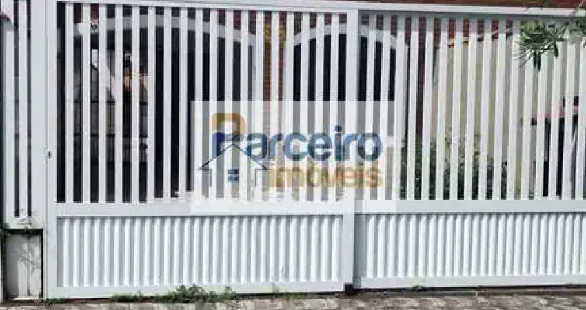 Casa com 2 quartos à venda na Rua Amapola, 361, Jardim Real, Praia Grande