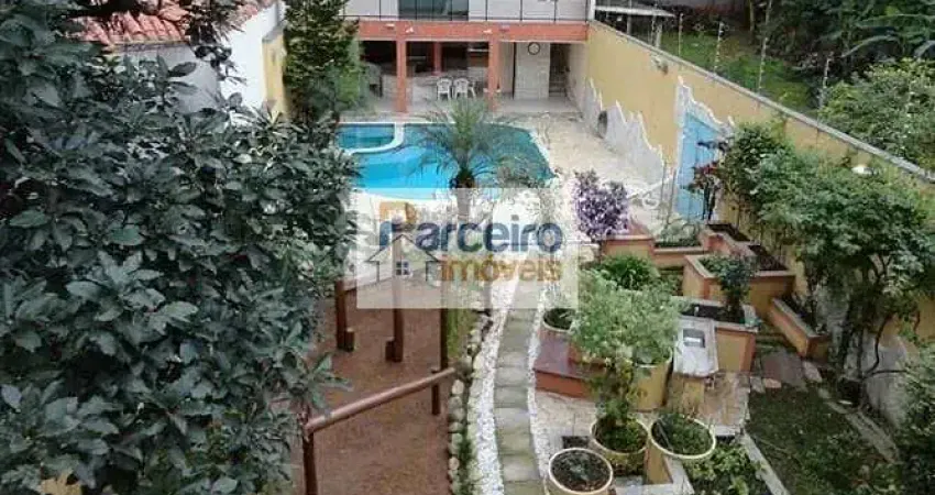 Casa com 6 dormitórios à venda, 249 m² por R$ 1.550.000,00 - Horto Florestal - São Paulo/SP