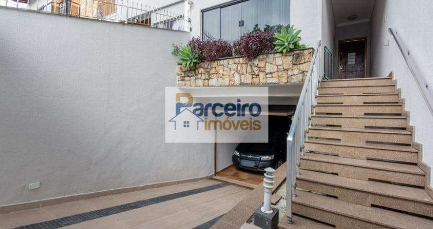 Casa com 3 quartos à venda na Rua Doutor João Jorge Sabino, 100, Jardim Piqueroby, São Paulo