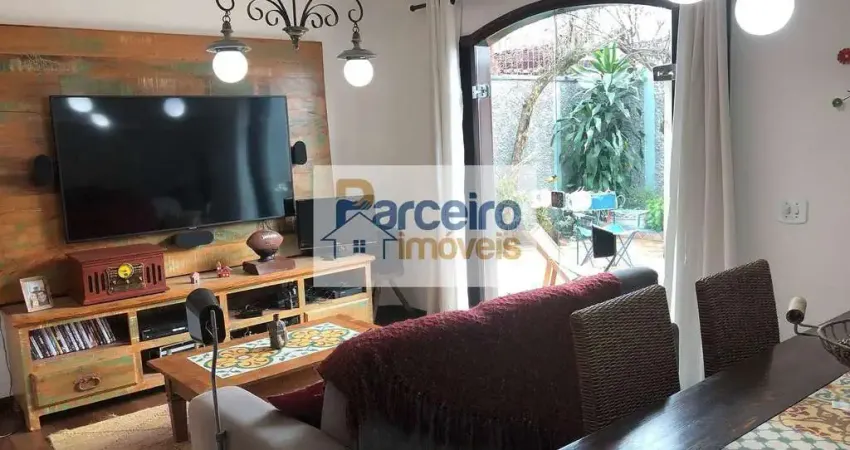 Casa com 5 quartos à venda na Rua Virgínia, 16, Vila Carrão, São Paulo