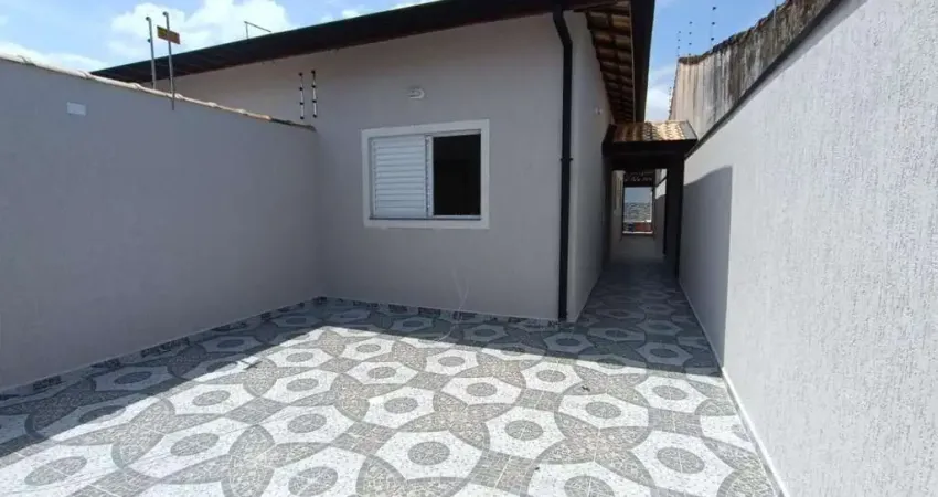 Casa para venda em itanhaém, santa julia, 2 dormitórios, 1 suíte, 2 banheiros, 2 vagas