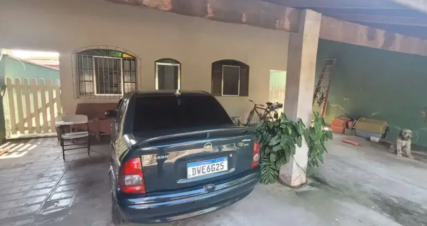 Casa para venda em itanhaém, 3 dormitórios, 1 suíte, 2 banheiros, 4 vagas