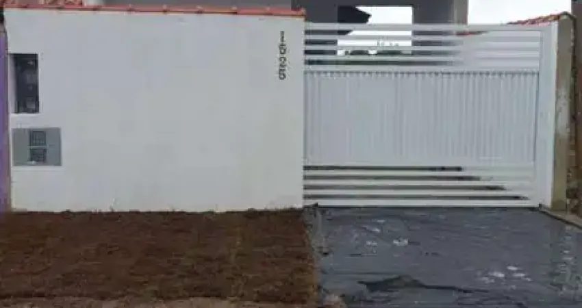 Casa para Venda em Itanhaém, Gaivotas, 2 dormitórios, 1 suíte, 1 banheiro, 2 vagas