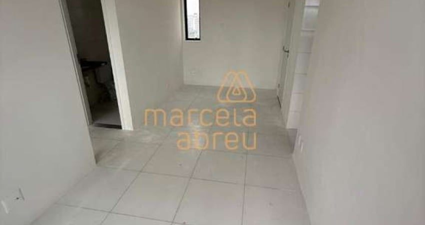 Aluga-se apartamento de 65m&#178; no Bairro da Boa Vista