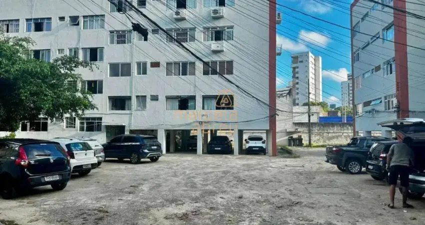Vende-se apartamento de 68m&#178; no Bairro da Encruzilhada