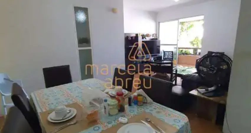 Vende-se Apartamento de 117m&#178; no Bairro dos Aflitos