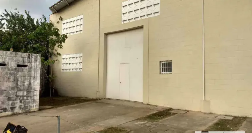 Galpão para alugar, 236 m² por R$ 5.000,00/mês - Caxangá - Recife/PE