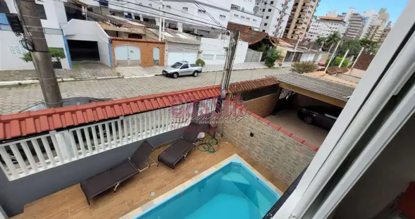 Casa com 3 quartos, Ocian, Praia Grande - R$ 850 mil, Cod: 1910