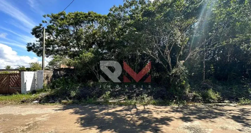 Terreno á venda no bairro Gaivotas com 130m² na cidade de Itanhaém/SP.