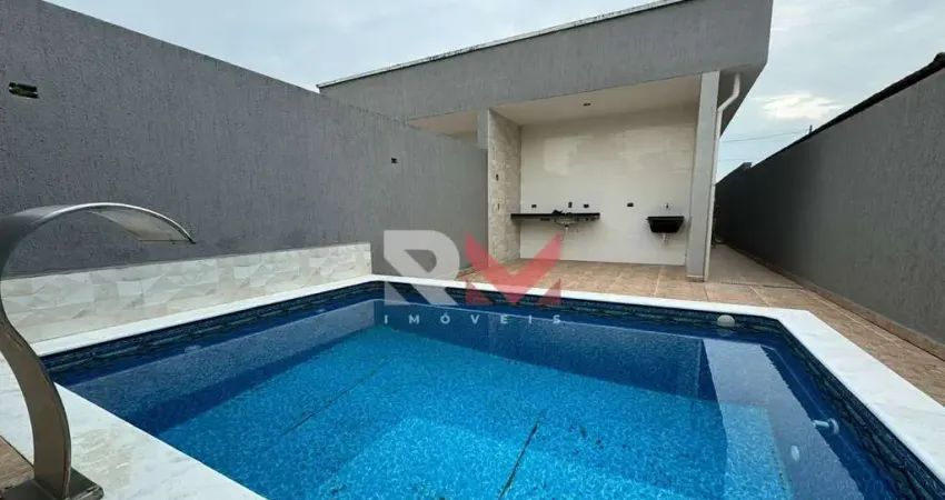 Casa nova e moderna localizada no bairro Piguelle - Itanhaém/SP.