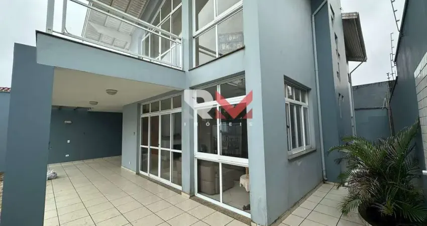 Lindo sobrado pé na areia, com 4 dormitórios em bairro nobre - Itanhaém/SP
