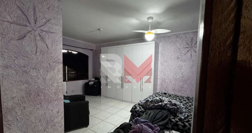 Casa à Venda em Suarão, Itanhaém: 3 Suítes, 200m², R$599.900