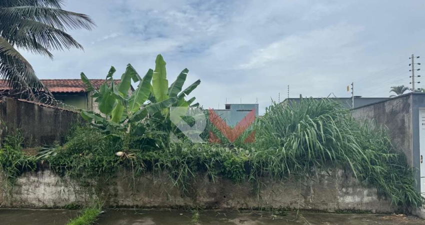 Terreno á 100 metros da praia para casa isolada no bairro Jamaica em Itanhaém/SP.