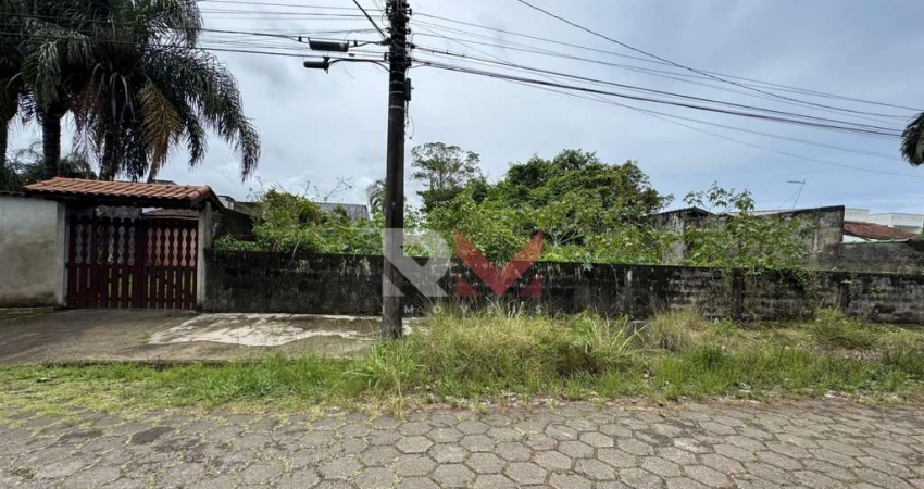 2 ótimos terrenos apenas 400 metros da praia no Jamaica na cidade de Itanhaém!