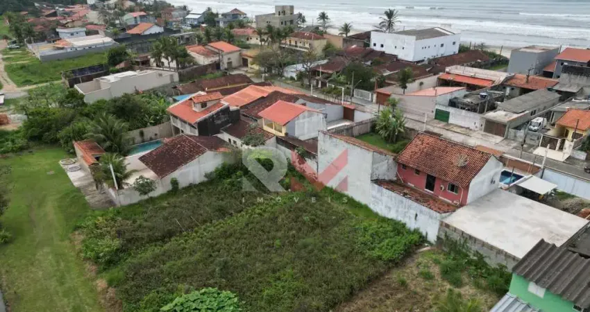 3 lotes localizados á 150 metros da praia no bairro Verde Mar em Itanhaém/SP