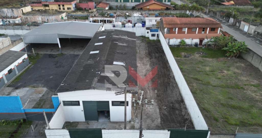 Galpão no bairro Chácaras Cibratel em Itanhaém lado morro