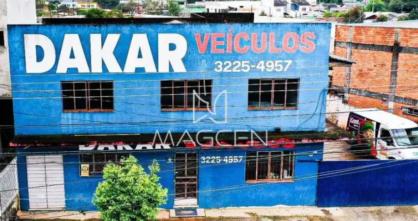 Apartamento com Barracão á venda no bairro Santa Terezinha em Pato Branco - AP457