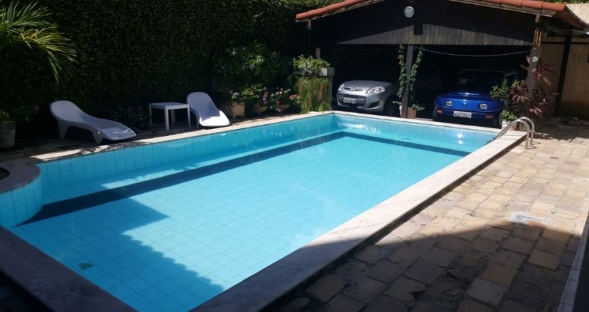 Casa com 4 dormitórios e área de lazer completa - Alagamar, Ponta Negra - Natal/RN