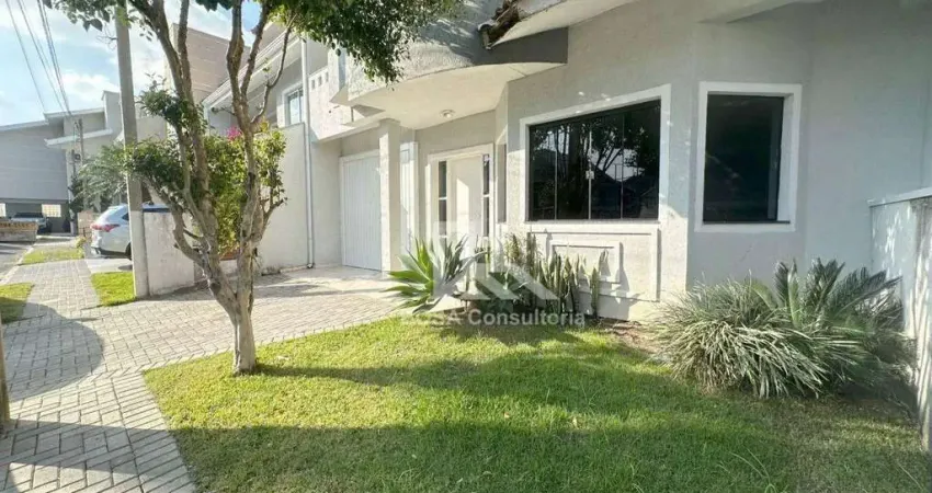 Sobrado com 4 dormitórios à venda, 310 m² por R$ 1.450.000,00 - Uberaba - Curitiba/PR