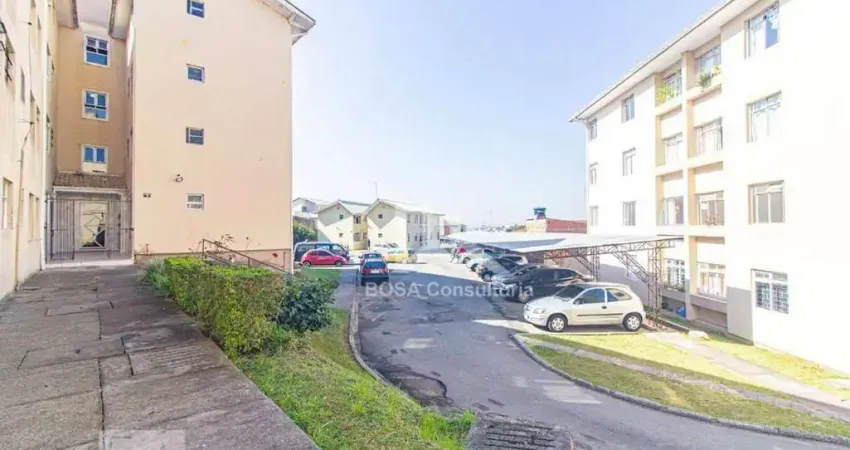 Apartamento com 2 dormitórios à venda, 50 m² por R$ 232.000 - Pinheirinho - Curitiba/PR