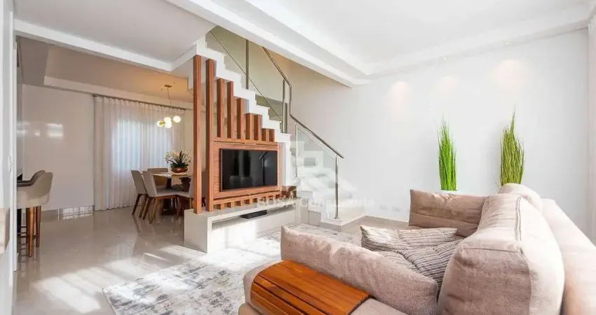 Sobrado com 3 dormitórios à venda, 160 m² por R$ 820.000 - Boqueirão - Curitiba/PR